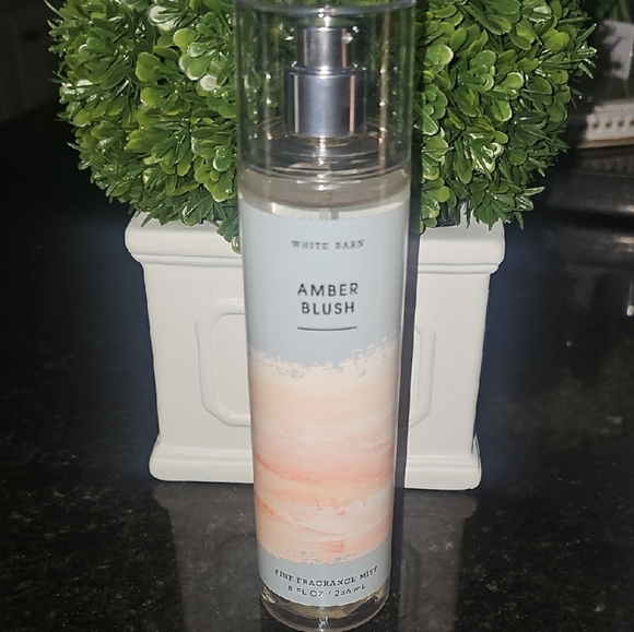 NWT Bath & Body Works Amber Blush Set - White and Peach - Picture 3 of 6